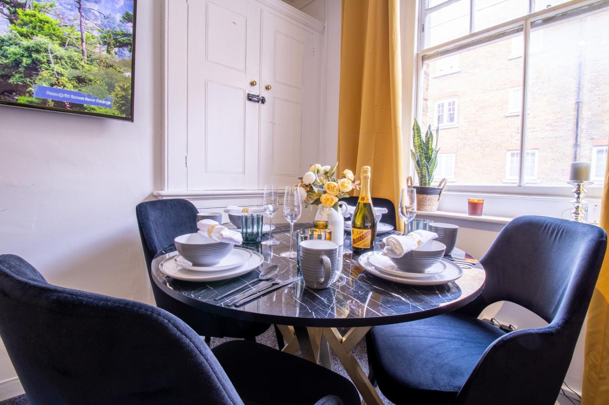 Chic Urban Retreat 1 Bedroom Gem In Covent Garden London Exterior photo